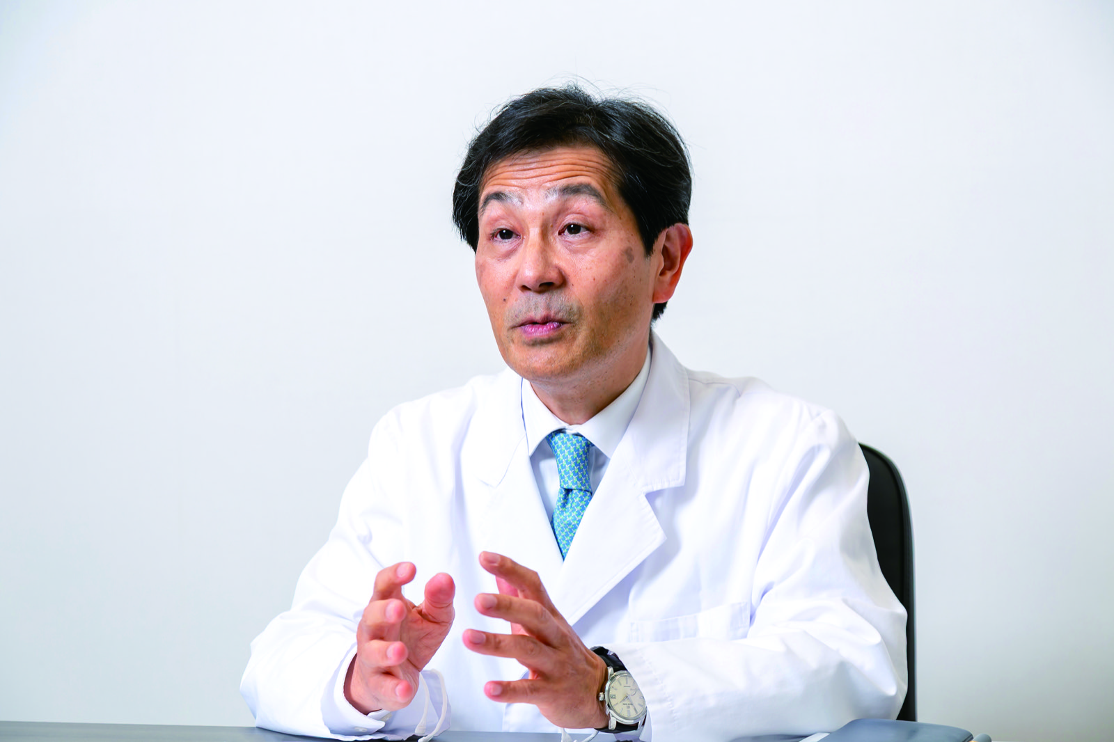 研修医、専門医、特定行為看護師、救急救命士の育成が重要と語る定永病院長