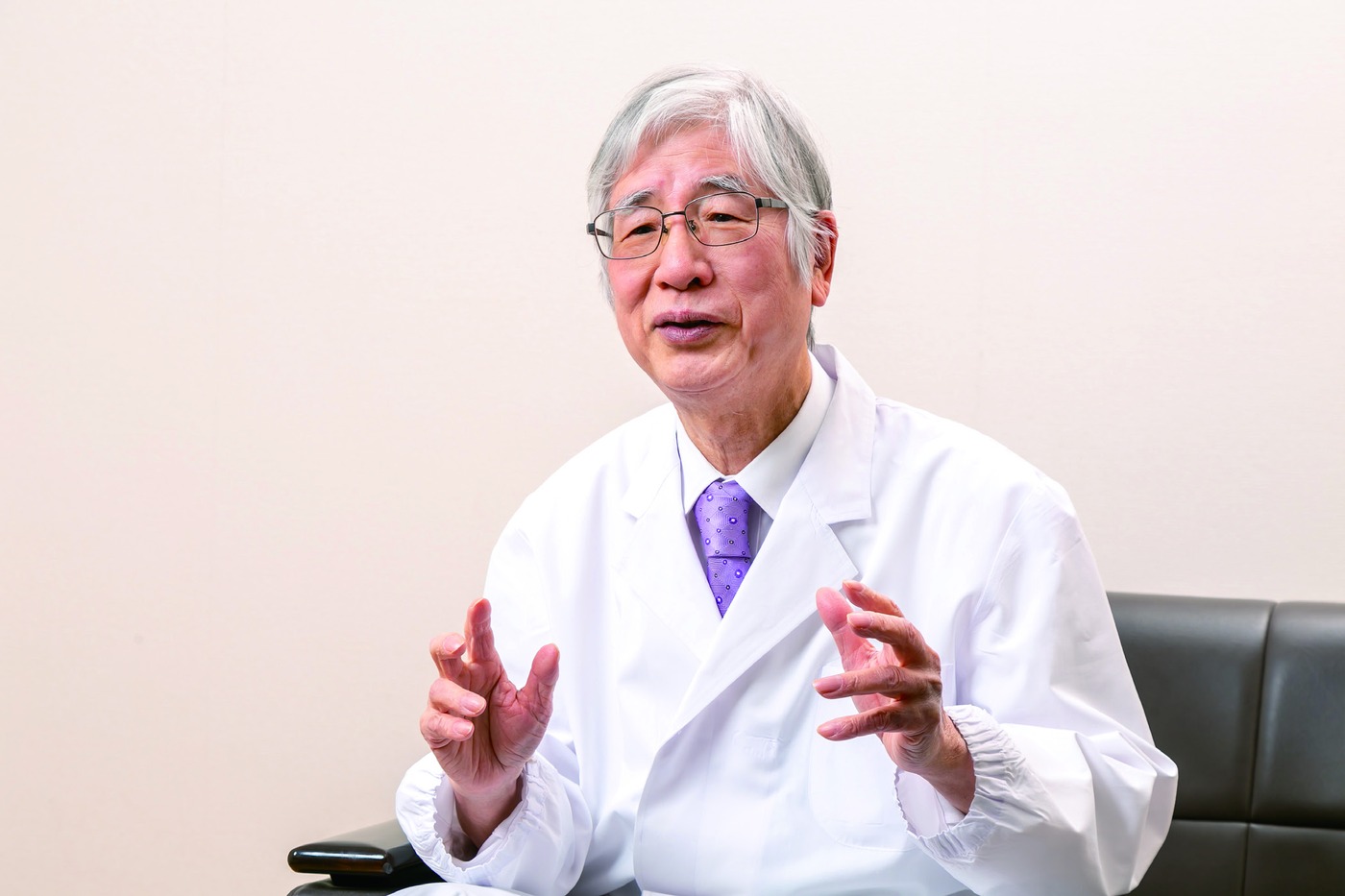 渡辺憲太朗院長